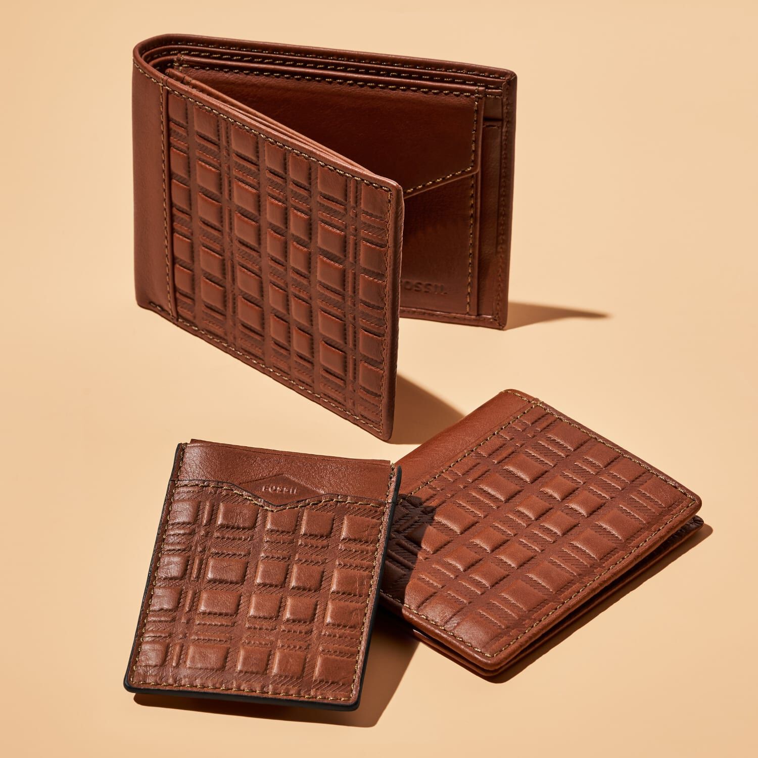 Men's wallets.