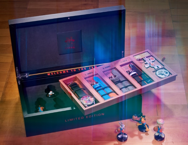 Three colourful boxes with Space Jam characters.