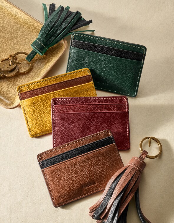 Assorted Fossil wallets.