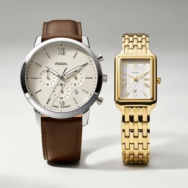 Due orologi, uno da uomo e uno da donna.