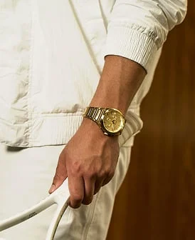 Image of a silver-toned Fossil Everett watch