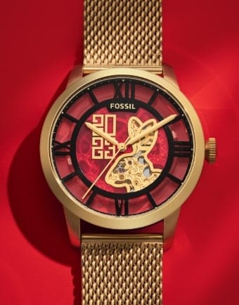 Eine goldfarbene Uhr Townsman Automatic für Lunar New Year.