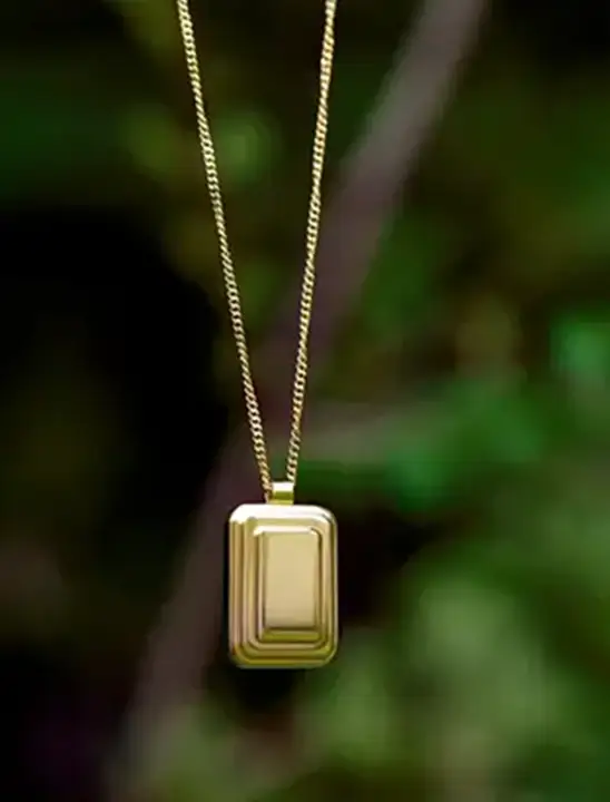 Fossil pendant necklace