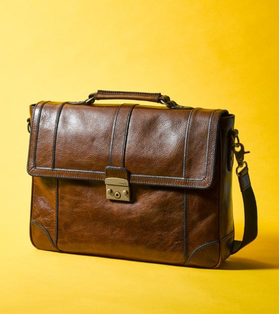 Lineage messenger in leather.