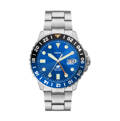 Stainless steel dive watch.