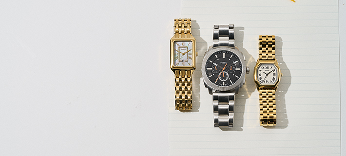 Gif of graduation gifts on a table.