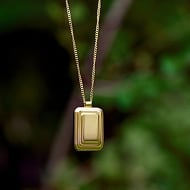 Fossilの新作 Raquel ネックレスチャーム