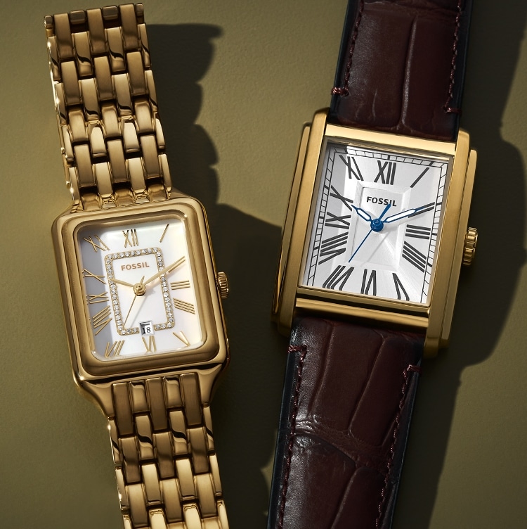 la montre Raquel dorée avec un cadran en nacre et ornée de cristaux, ainsi que de la montre Carraway en cuir marron.