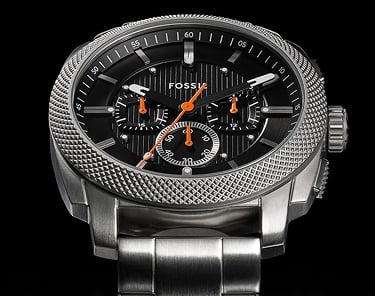 Un carrousel à faire défiler de la montre robuste Machine Fossil.