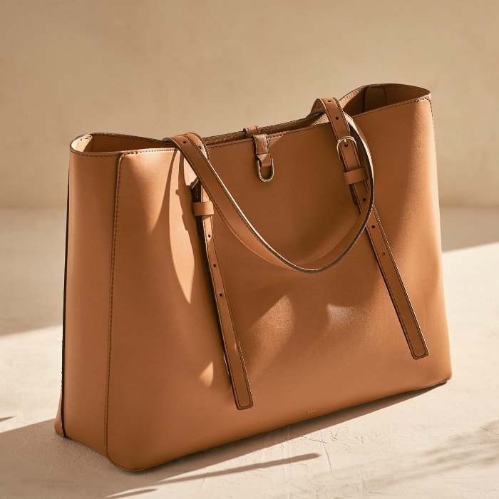 Image of a brown Kier bag.