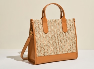 image of handbag Featured/lifestyle