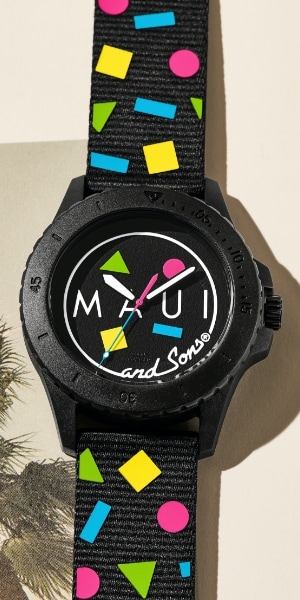 El reloj solar Maui and Sons x Fossil FB-01 en color negro