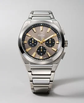 Abbildung einer silberfarbenen Uhr Everett von Fossil