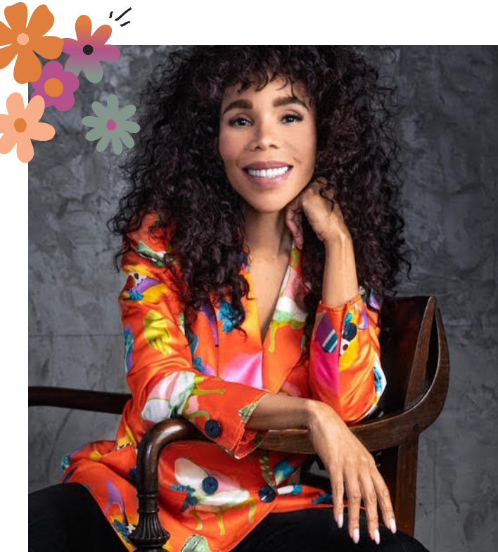 Ein Foto von Cedella Marley mit Blumengrafiken.