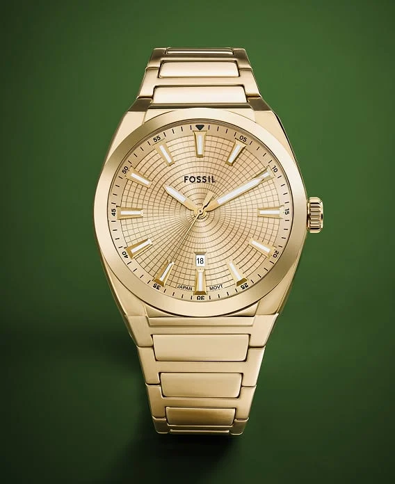 The sporty Fossil Everett watch in a gold-tone finish.