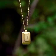 Fossil's new Raquel necklace charm.