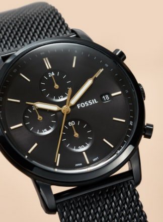 Zoom on the black dial of Fossil's Minimalist Chrono watch.